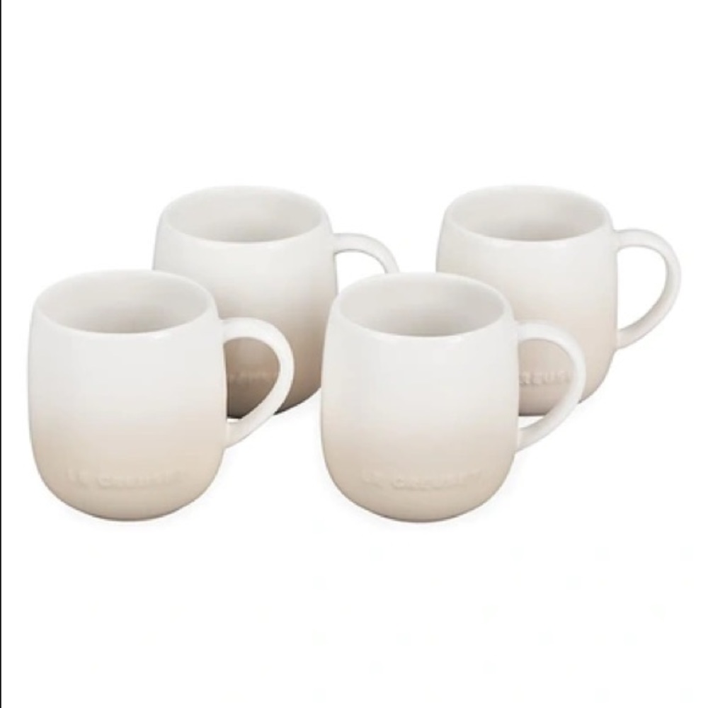 ✨ISO✨ Le Creuset Heritage Mugs in ‘Meringue’